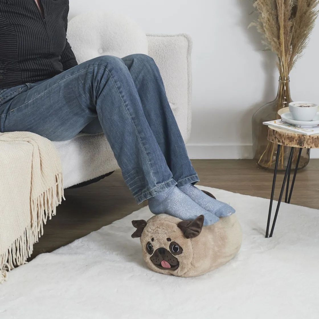 La Chaise Longue Cocoon-COUSSIN VIBRANT BOULEDOGUE