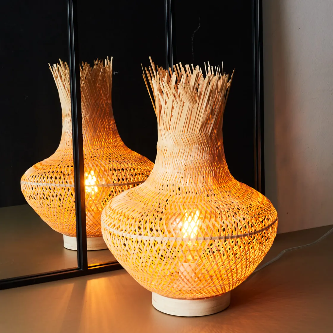 La Chaise Longue Luminaire-LAMPE VASE ROTIN