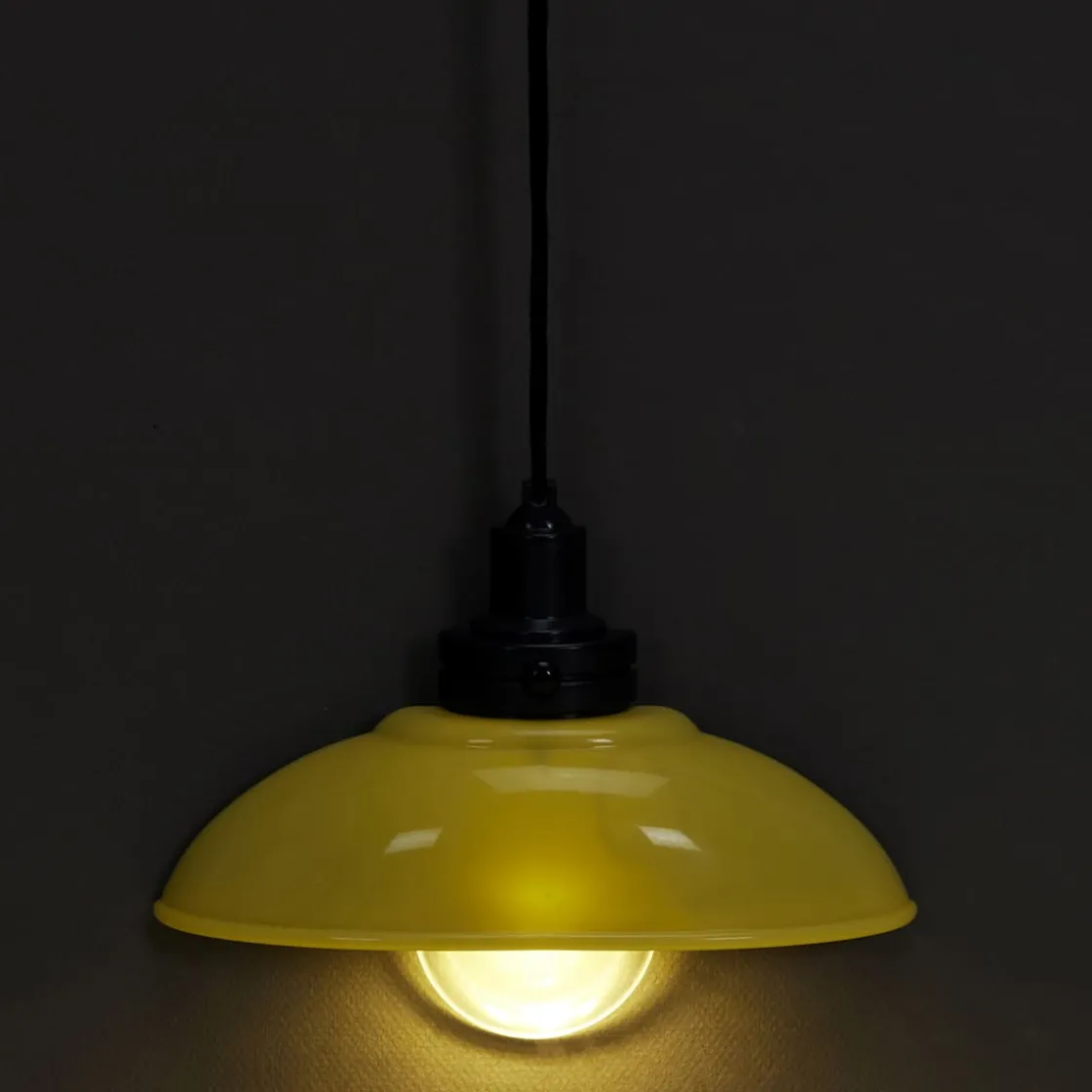 La Chaise Longue Déco Lumineuse|Déco-SUSPENSION VEILLEUSE RETRO JAUNE