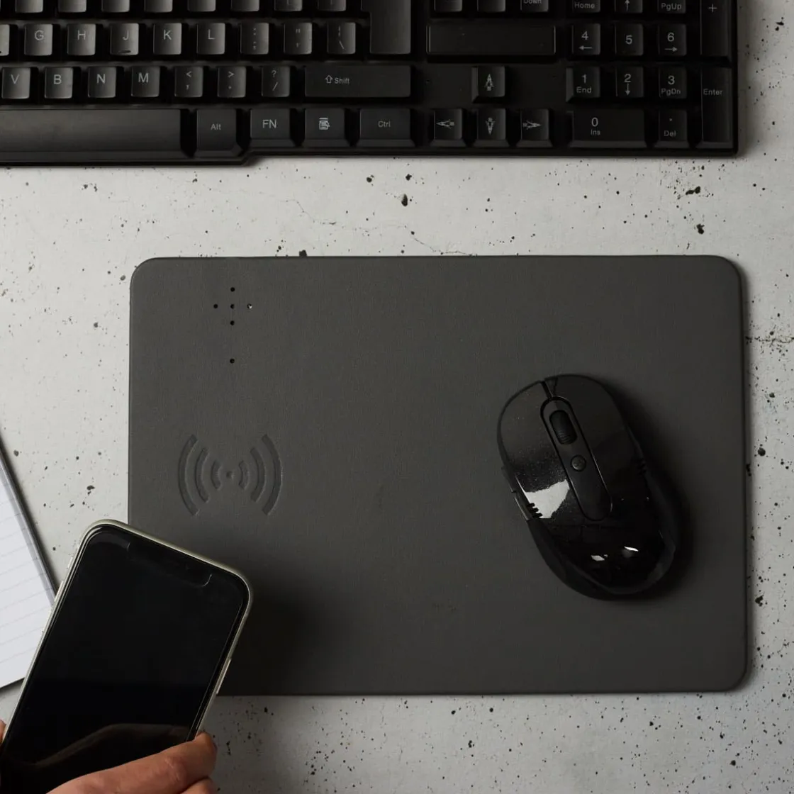 La Chaise Longue Accessoires|Accessoires Smartphone-TAPIS DE SOURIS CHARGEUR A INDUCTION GRIS