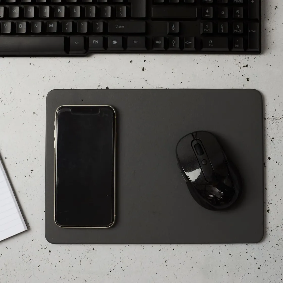 La Chaise Longue Accessoires|Accessoires Smartphone-TAPIS DE SOURIS CHARGEUR A INDUCTION GRIS